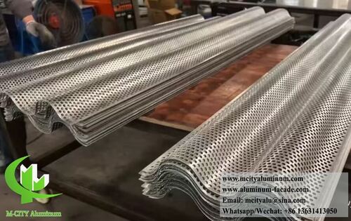 Τελευταία εταιρικά νέα για Ο οδηγός του αρχιτέκτονα για τα πλαίσια 3003 από αλουμίνιο: Γιατί η αντοχή συναντά το σχεδιασμό στις σύγχρονες πρόσοψη