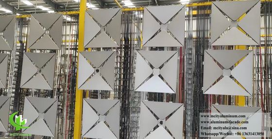 Καλή τιμή Τριδιάστατα πλακάκια αλουμινίου για προκατασκευασμένα και εξατομικευμένα προσόφια με τρύπες με τρύπες σε απευθείας σύνδεση