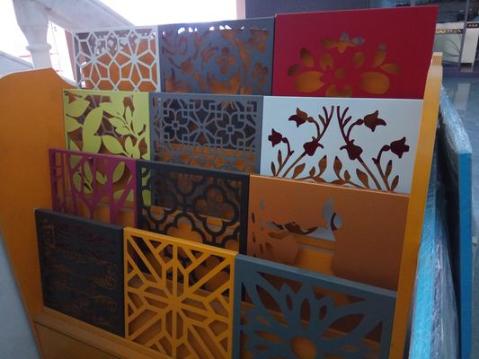 Καλή τιμή Πυροπλαστική με διάτρητο μεταλλικό φύλλο από αλουμίνιο PVDF για πρόσοψη κτιρίων πάχους 3 mm σε απευθείας σύνδεση