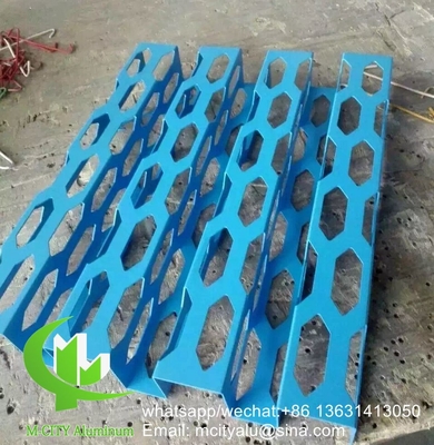 Εικόνα με χαραγμένο CNC Διατρητό 2,5 mm Πίνακα επένδυσης μετάλλου αλουμινίου για τοίχο κουρτίνας