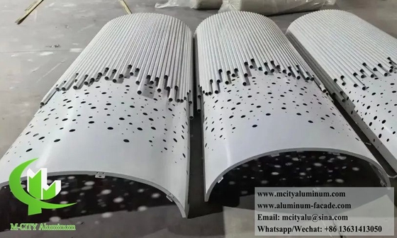 Μεταλλική κολώνα επένδυση με laser cut μοτίβο CNC φύλλο μετάλλου