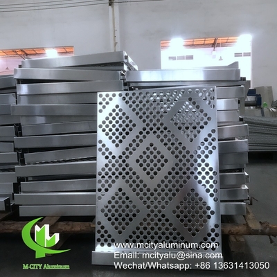 Foshan Καθαρισμένο με σκόνη Μεταλλικό αλουμινένιο επένδυμα για πρόσοψη
