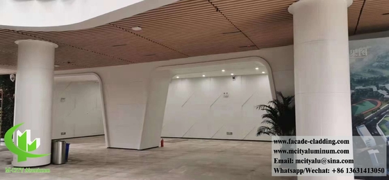 Περφόρμορισμένη μεταλλική οροφή φύλλο αλουμινίου μεταλλική οθόνη PVDF Akzo Nobel Coating