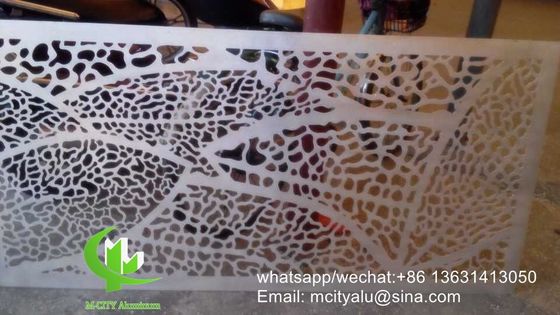 Καλή τιμή Διακοσμητικό πάνελ αλουμινίου με φινίρισμα PVDF με προσαρμόσιμα σχέδια για προσόψεις και κουφώματα τοίχων σε μέγεθος 1000x2000mm σε απευθείας σύνδεση