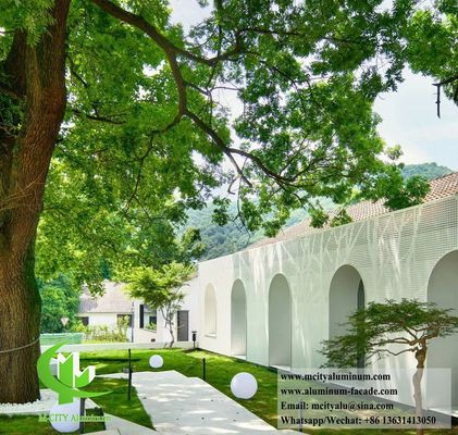 Καλή τιμή Περφορέ Πάνελ Αλουμινίου με Ηλεκτροστατική Βαφή, Προσαρμόσιμο Μέγεθος και Σχέδιο Κοπής με Laser CNC σε απευθείας σύνδεση